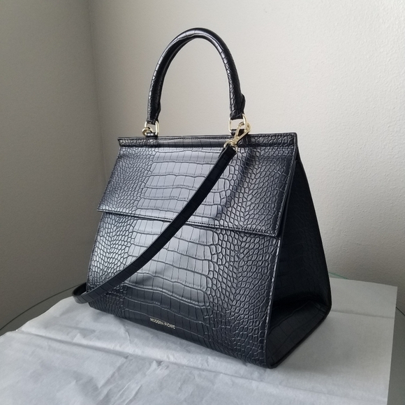 Modern Picnic Large Luncher in Black Faux Crocodile - Picture 3 of 15